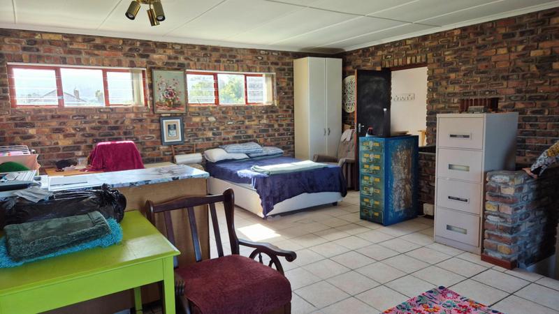 5 Bedroom Property for Sale in Franskraal Western Cape